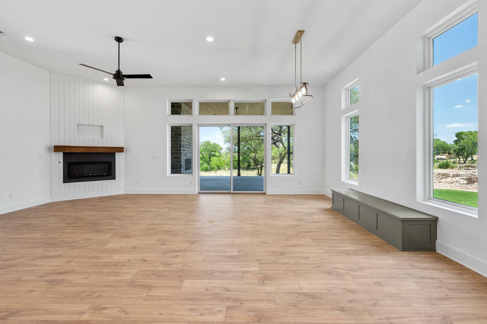 125 Stockman Dr, Dripping Springs, TX 78620