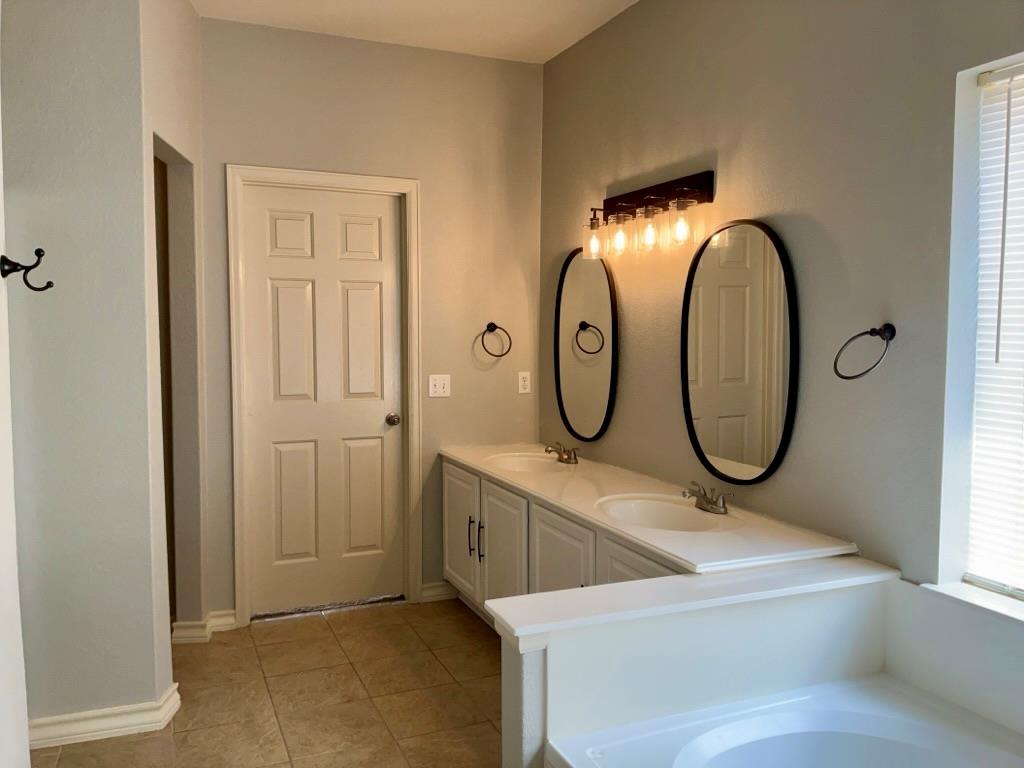 20964 Mandrake Dr, Pflugerville, TX 78660