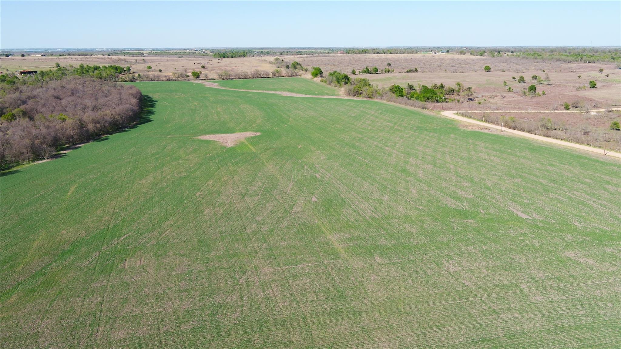 2396-E County Road 112, Buckholts, TX 76518