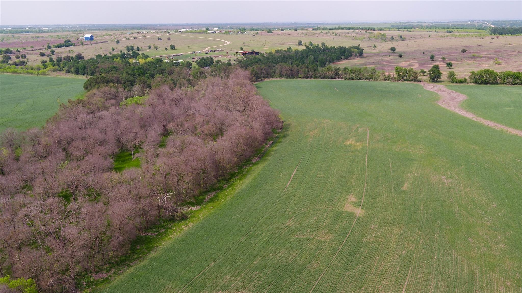 2396-E County Road 112, Buckholts, TX 76518