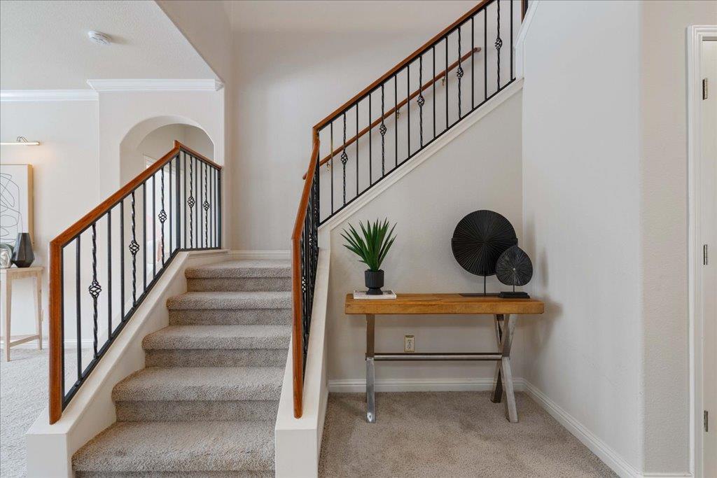 2401 National Park Blvd, Austin, TX 78747