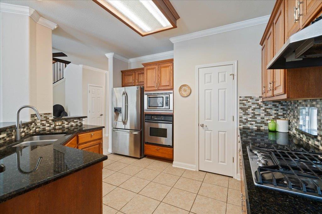 2401 National Park Blvd, Austin, TX 78747