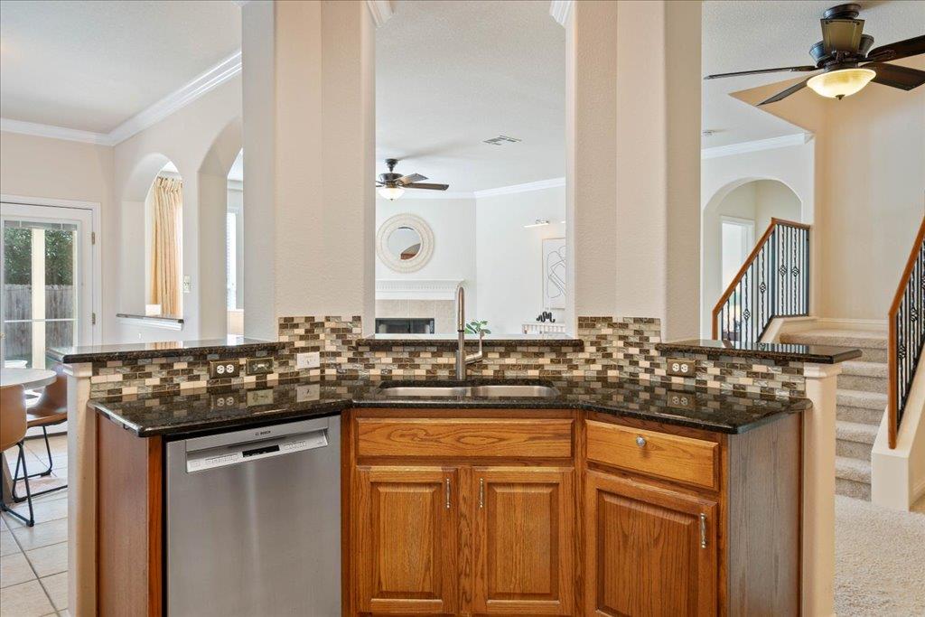 2401 National Park Blvd, Austin, TX 78747