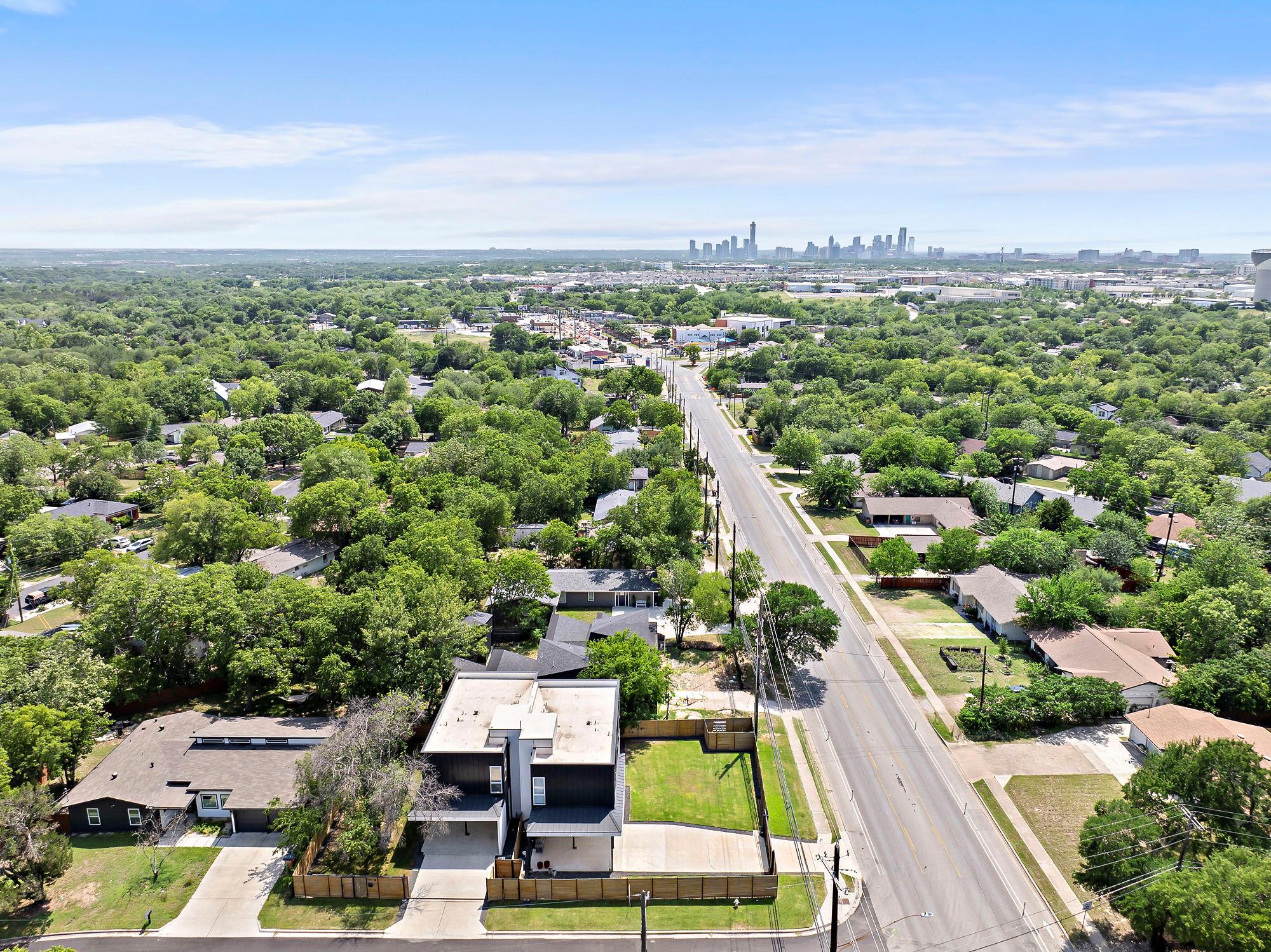 5507 Manor Rd # B, Austin, TX 78723