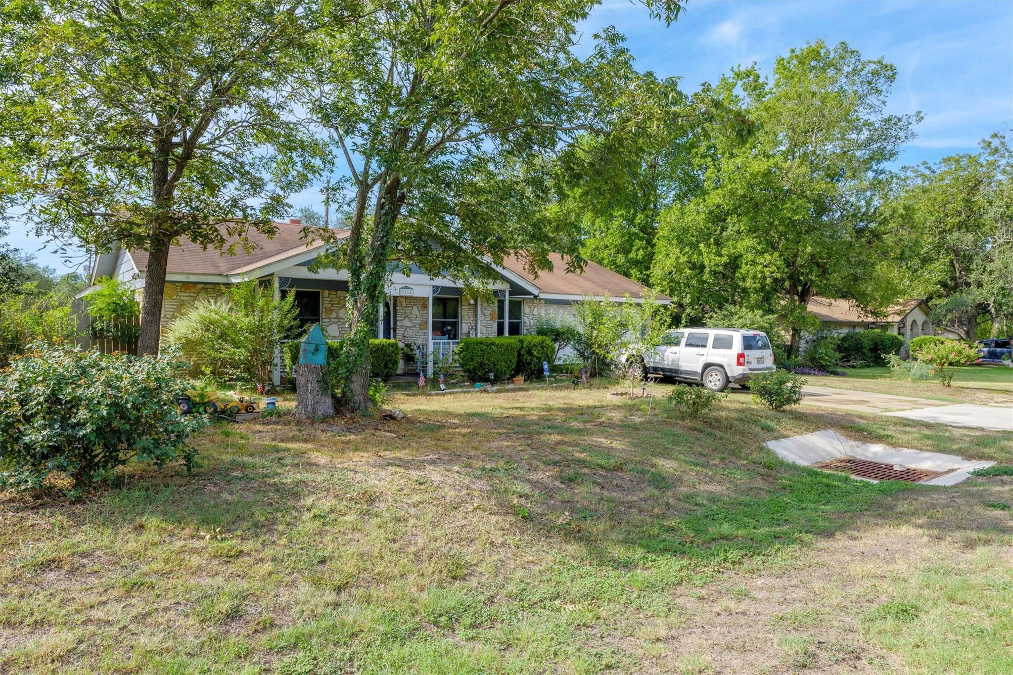 9505 Eddystone St, Austin, TX 78729