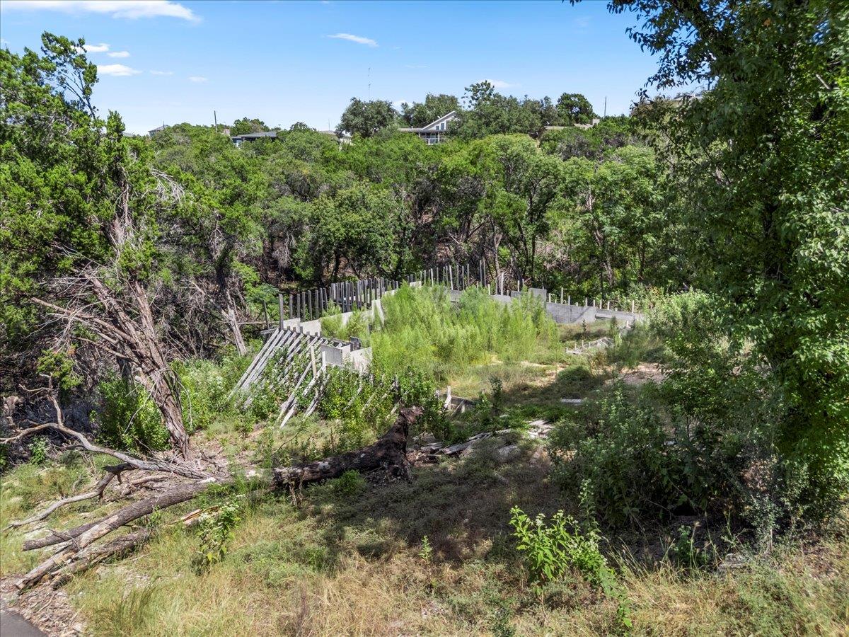 20710 Roundup Trl, Lago Vista, TX 78645