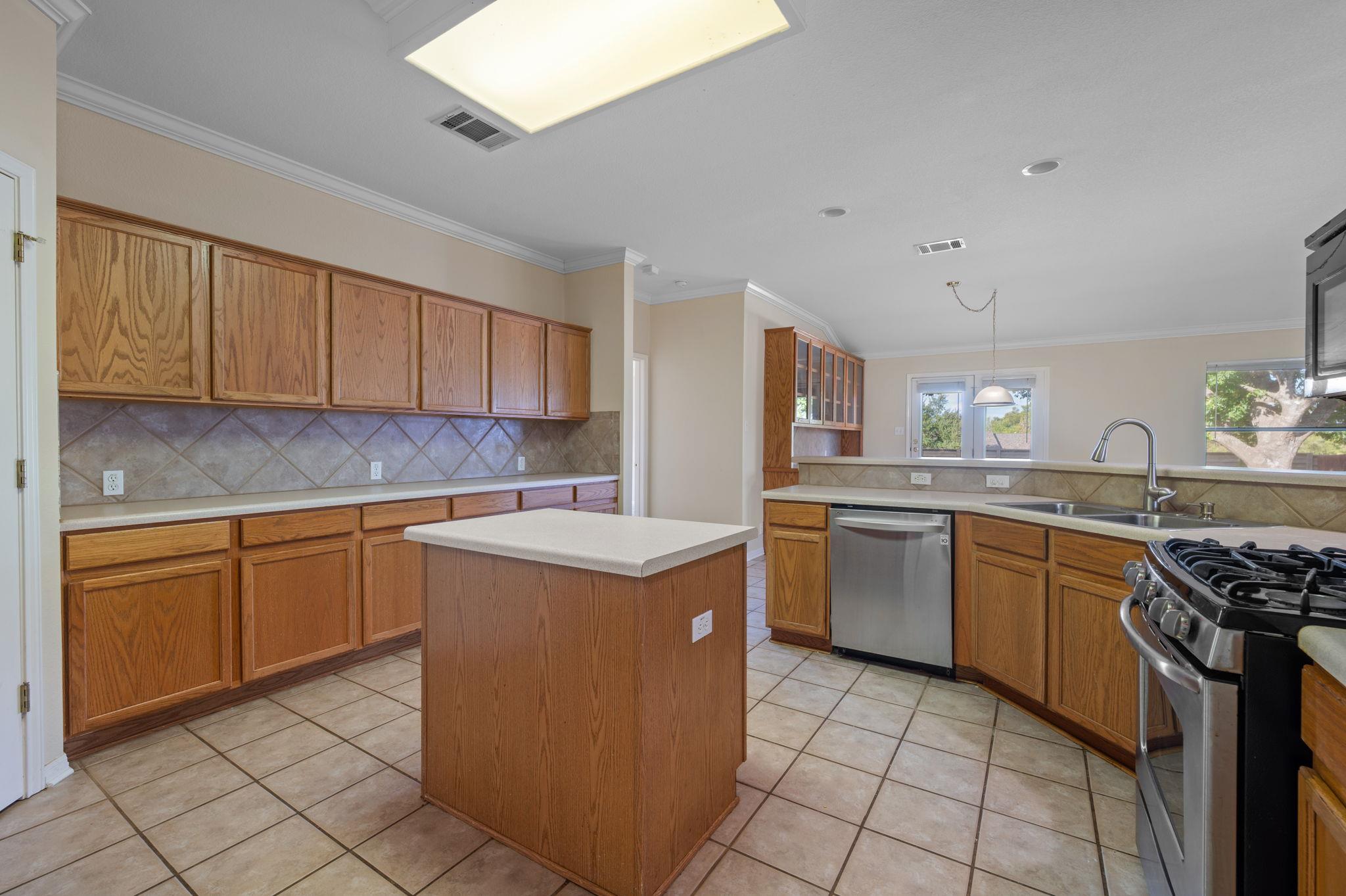 1624 Belvedere Pl, Round Rock, TX 78665