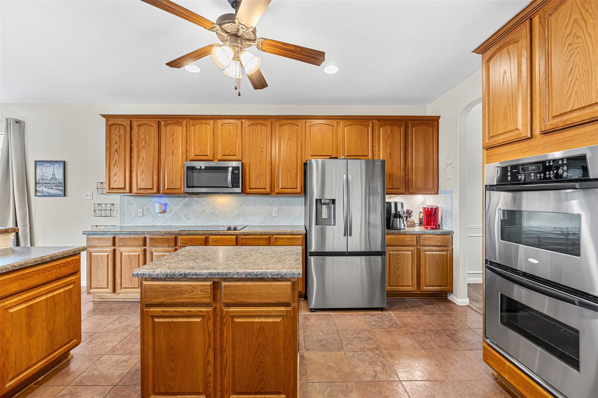 2011 Sandy Point Rd, Harker Heights, TX 76548