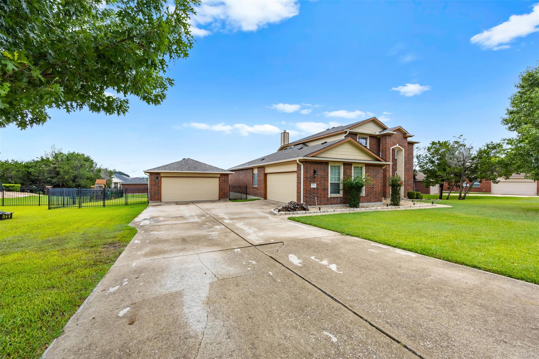 2011 Sandy Point Rd, Harker Heights, TX 76548