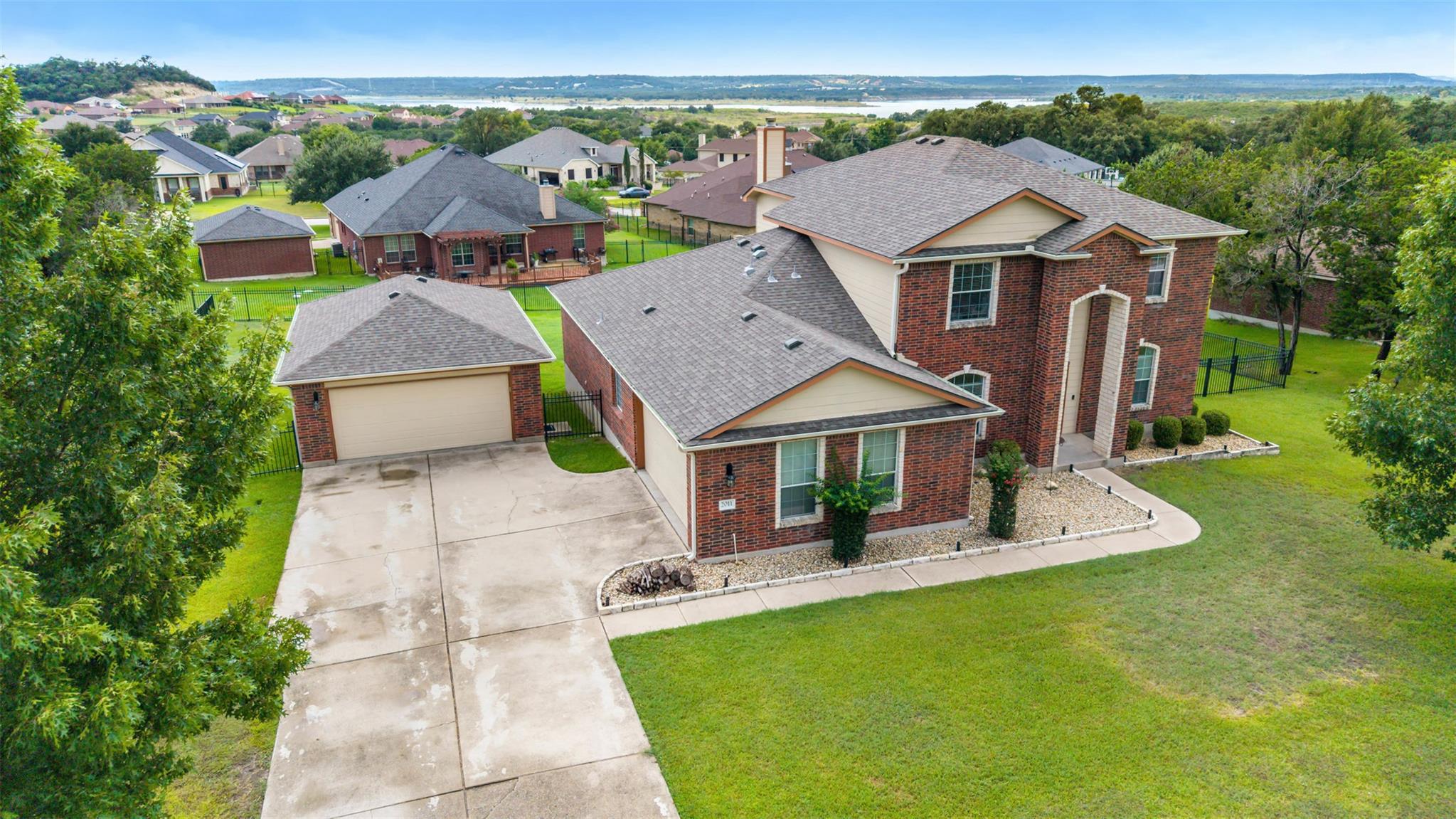 2011 Sandy Point Rd, Harker Heights, TX 76548