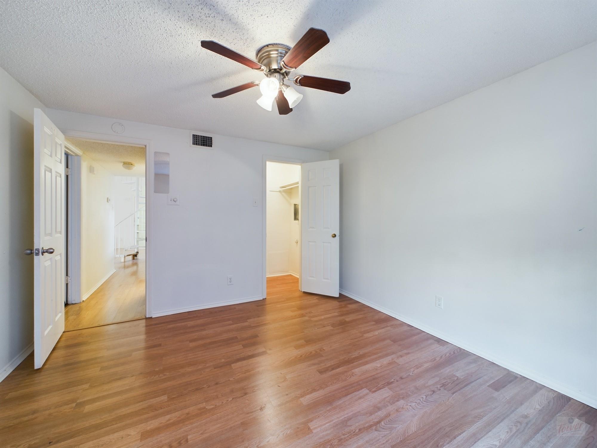 2401 Leon St # 303, Austin, TX 78705