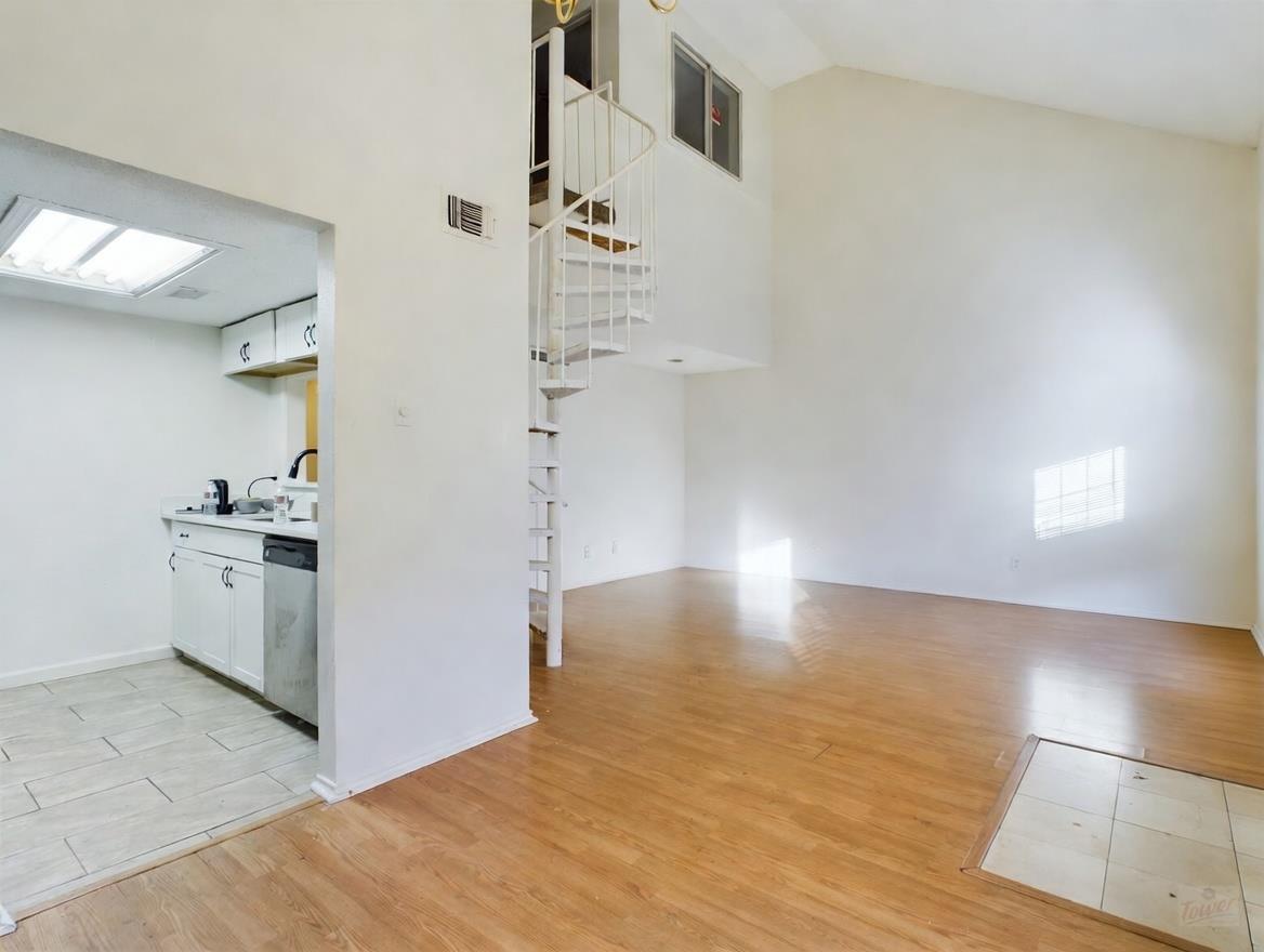 2401 Leon St # 303, Austin, TX 78705