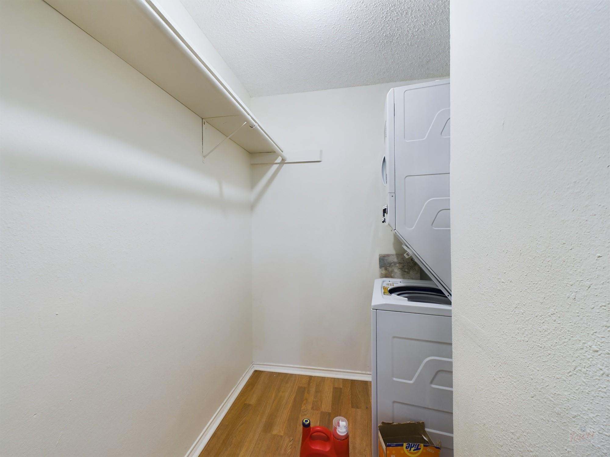 2401 Leon St # 303, Austin, TX 78705