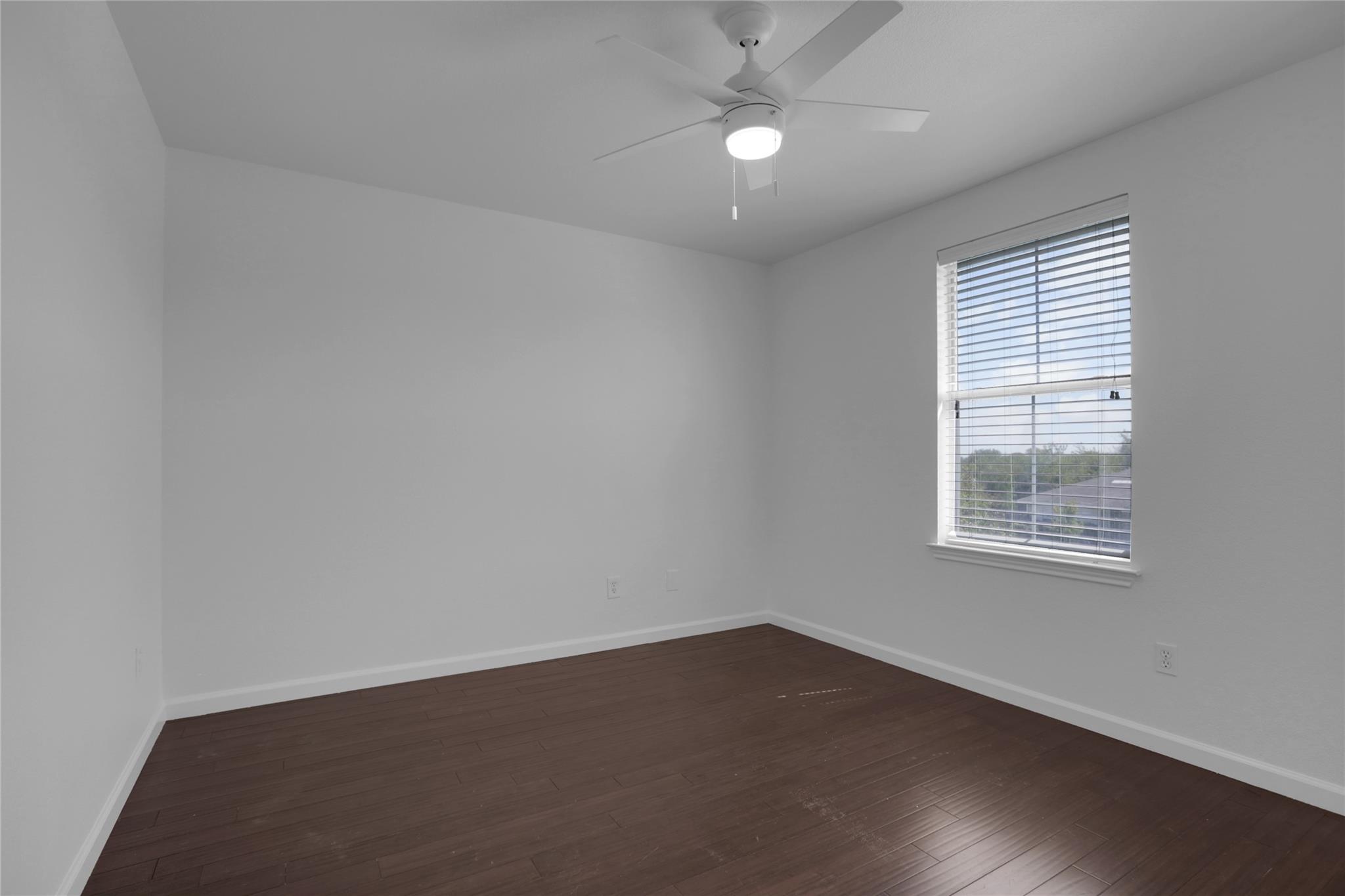 18801 Great Falls Dr, Manor, TX 78653