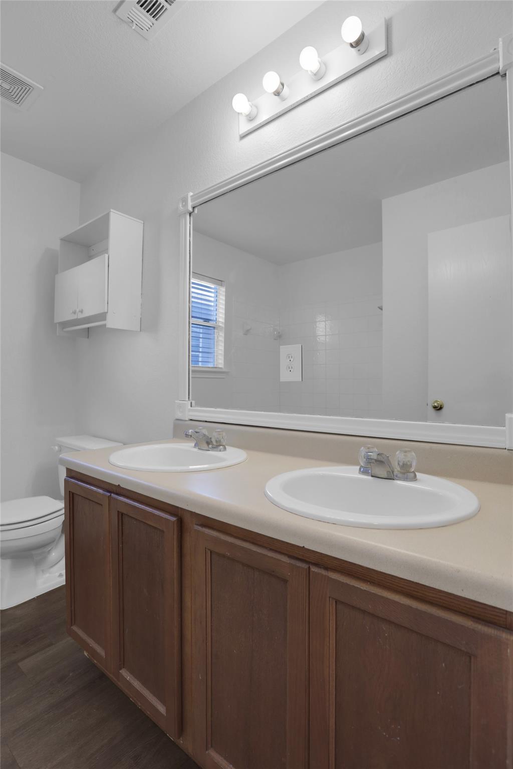 18801 Great Falls Dr, Manor, TX 78653