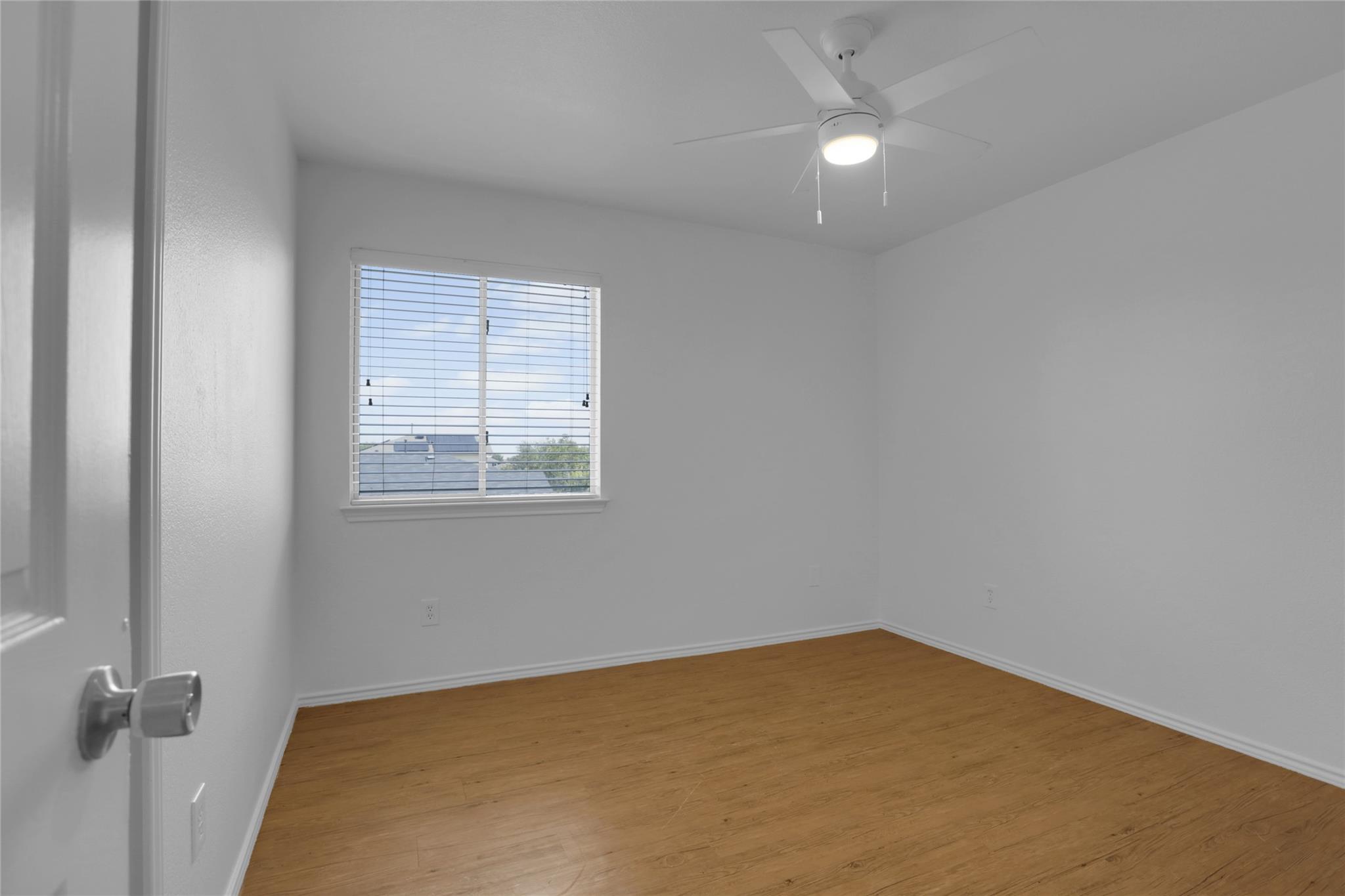 18801 Great Falls Dr, Manor, TX 78653