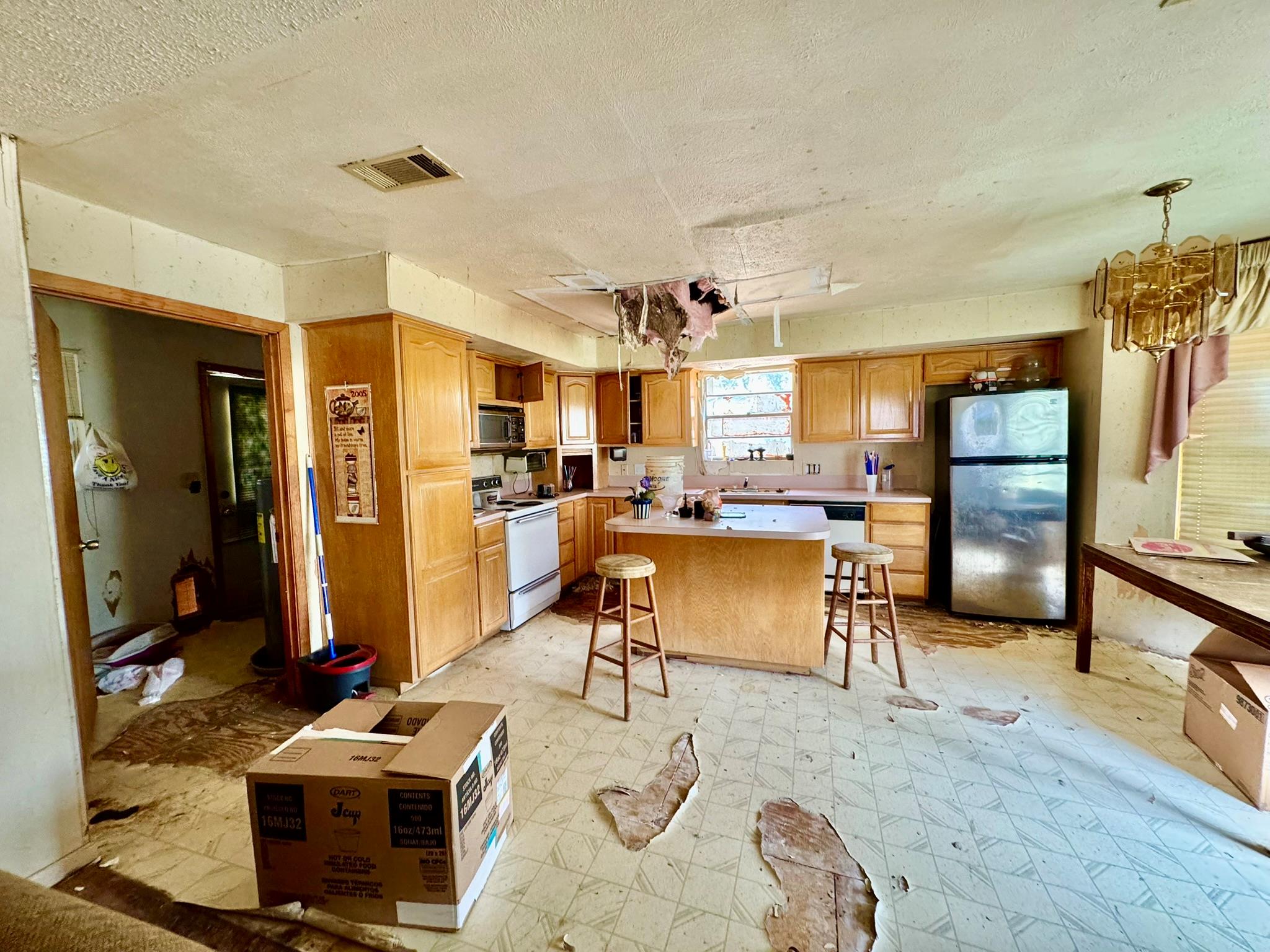 2501 Belaire West Ln, Marble Falls, TX 78654