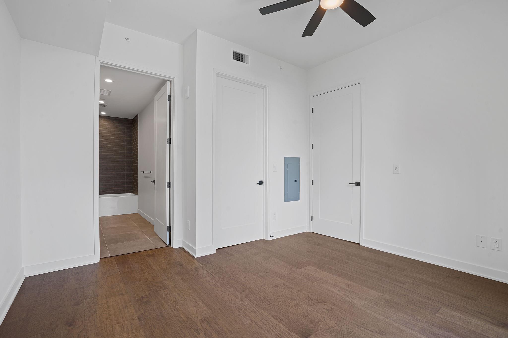 84 East Ave # 2708, Austin, TX 78701