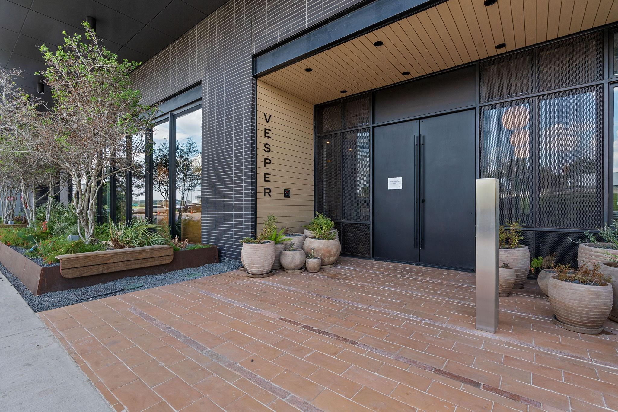 84 East Ave # 2708, Austin, TX 78701