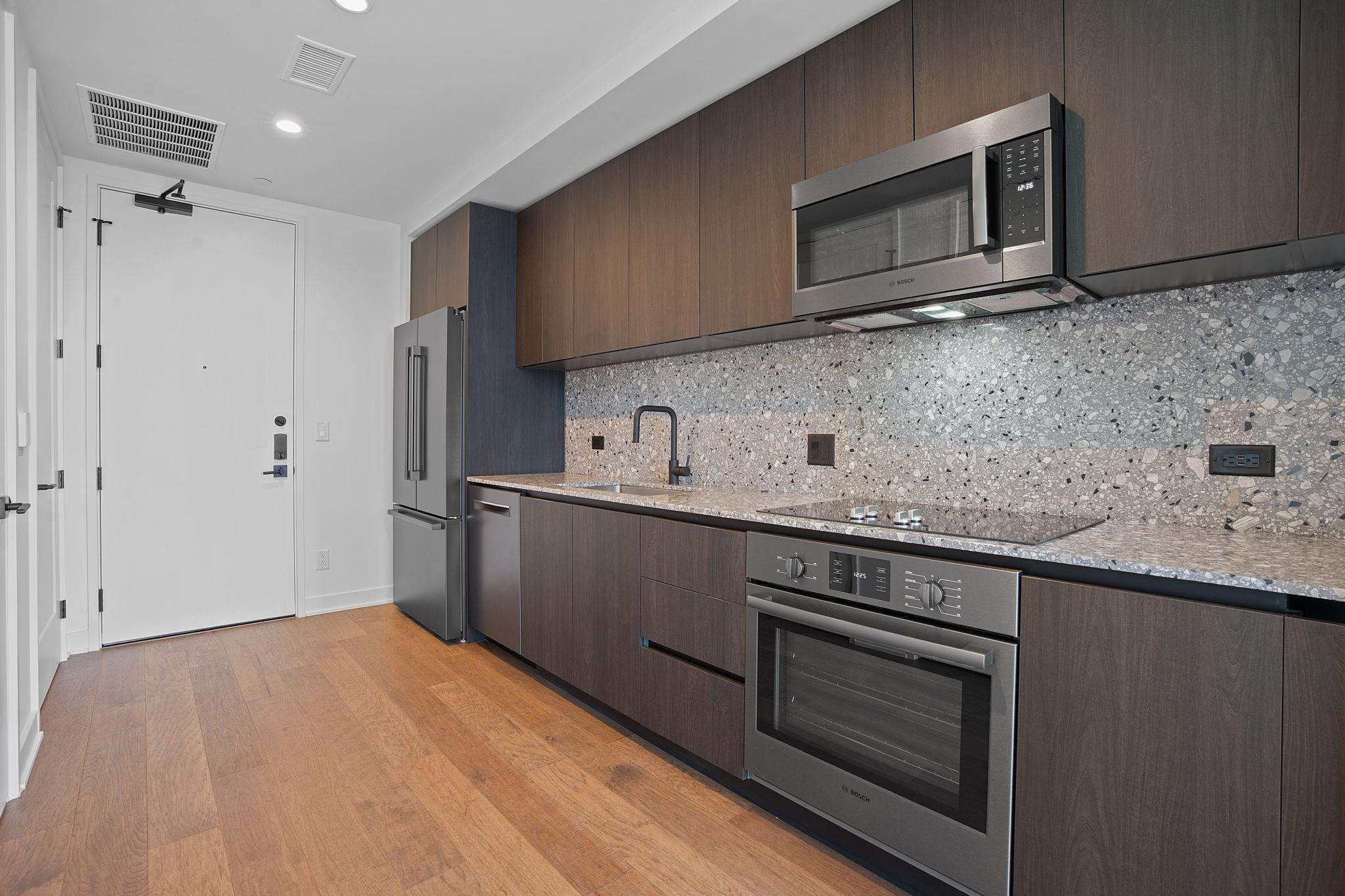 84 East Ave # 2708, Austin, TX 78701