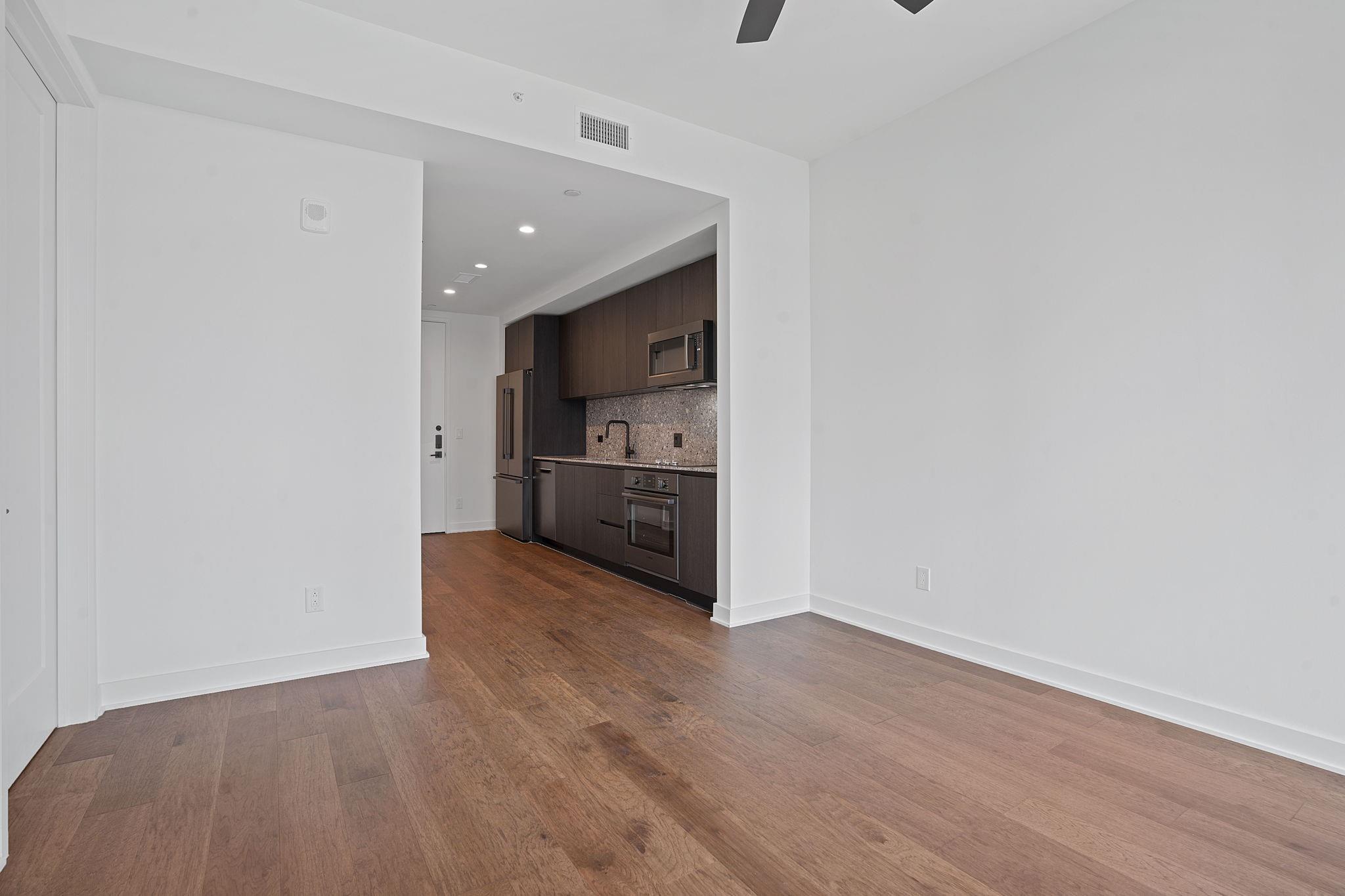 84 East Ave # 2708, Austin, TX 78701