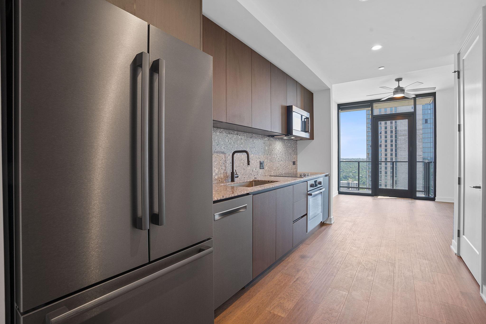 84 East Ave # 2708, Austin, TX 78701