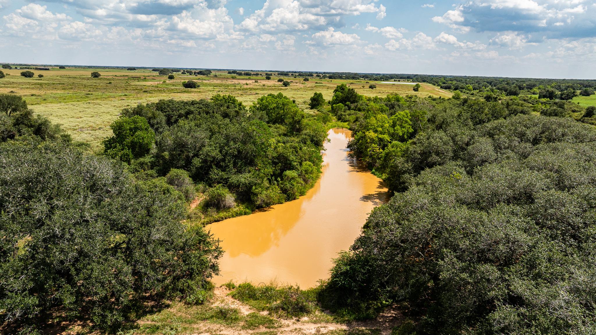 TBD CR 106, Rock Island, TX 77470