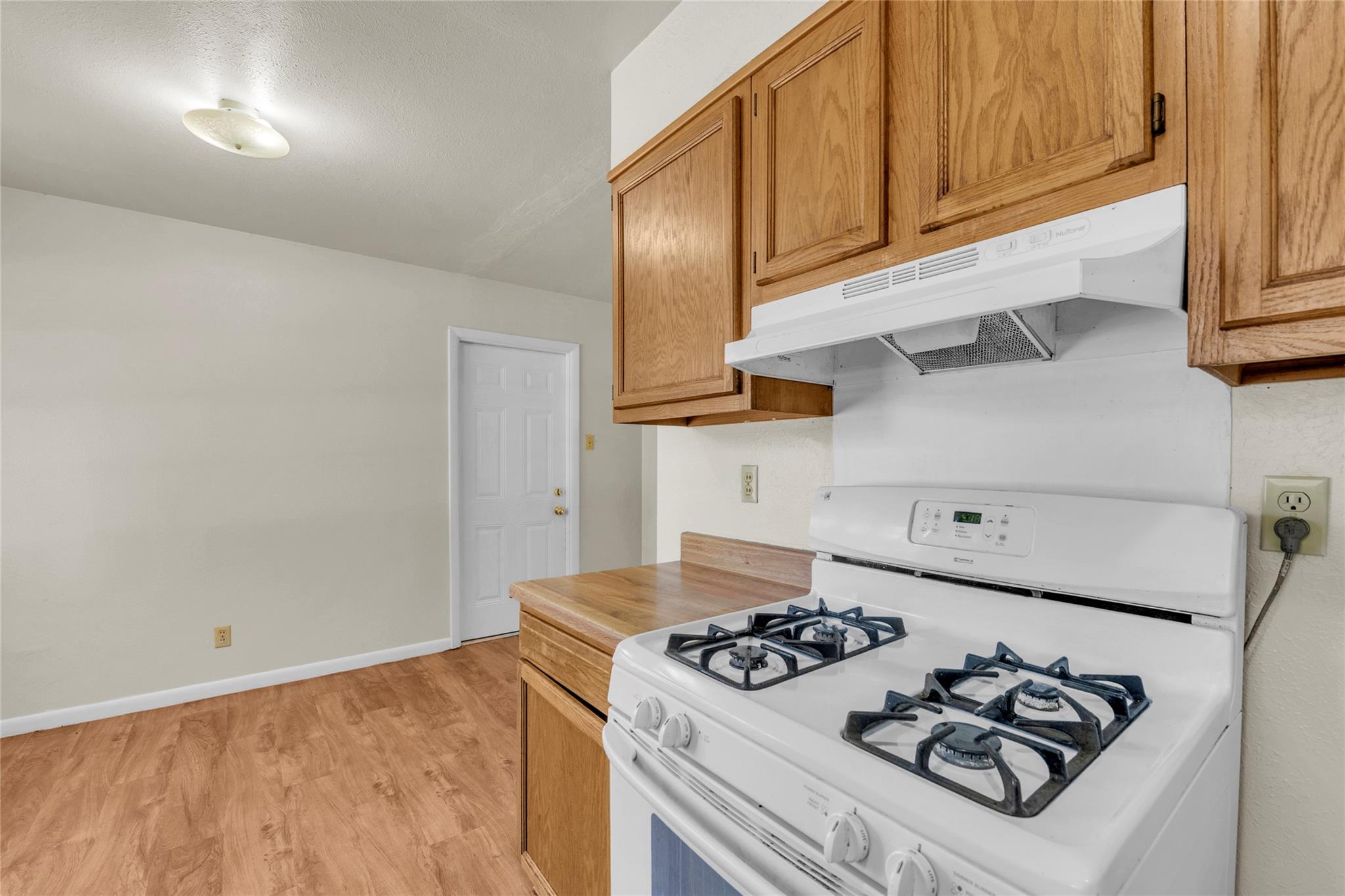 1210 Ridgemont Dr, Killeen, TX 76549