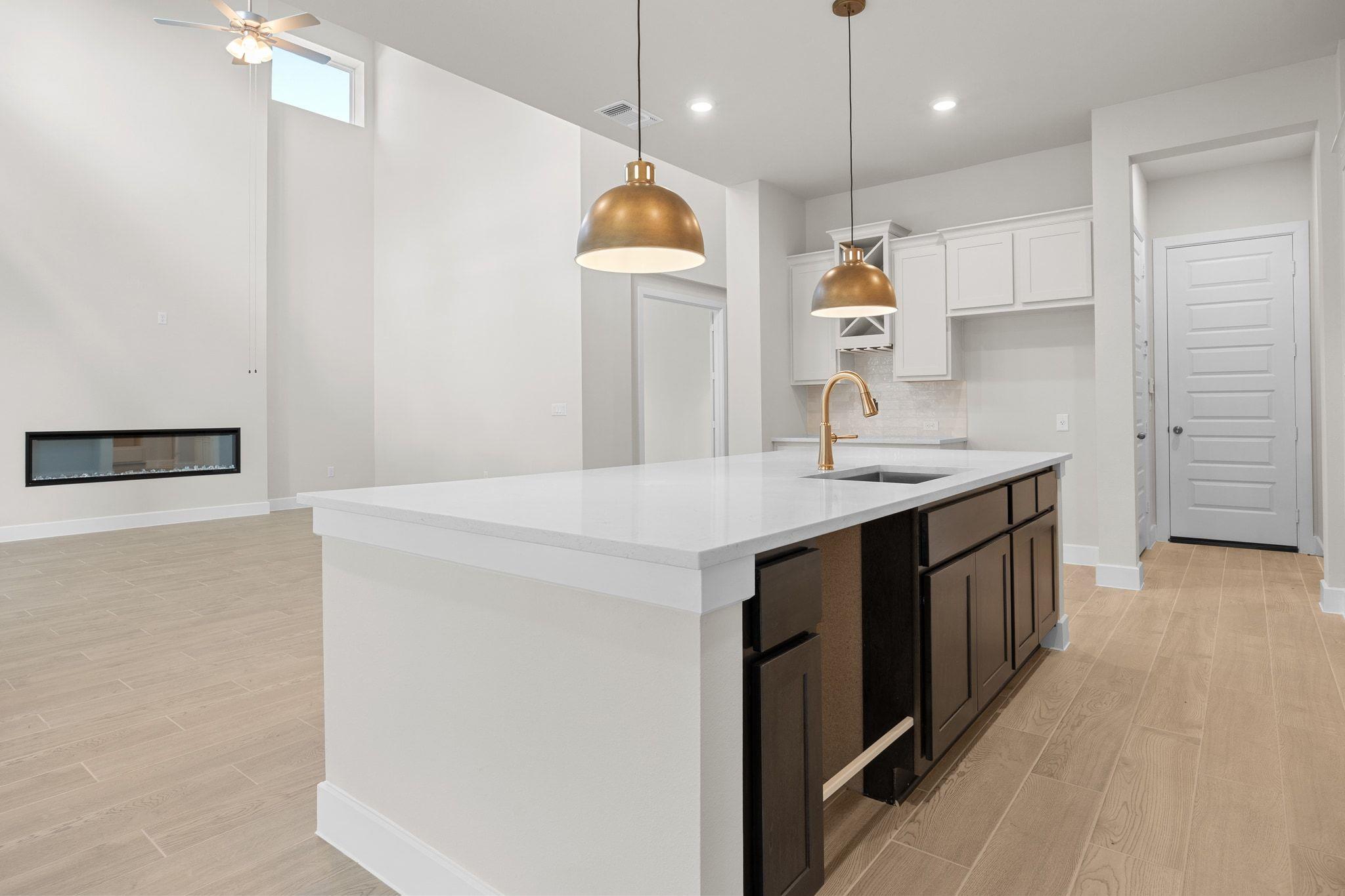 120 Buckaroo Dr, Georgetown, TX 78633