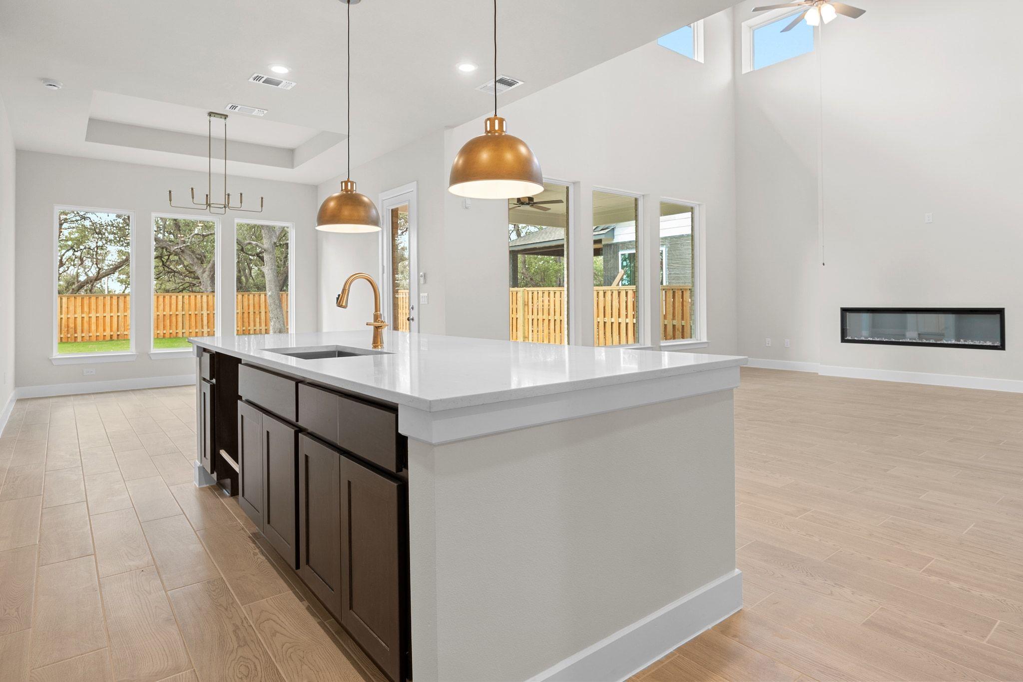 120 Buckaroo Dr, Georgetown, TX 78633