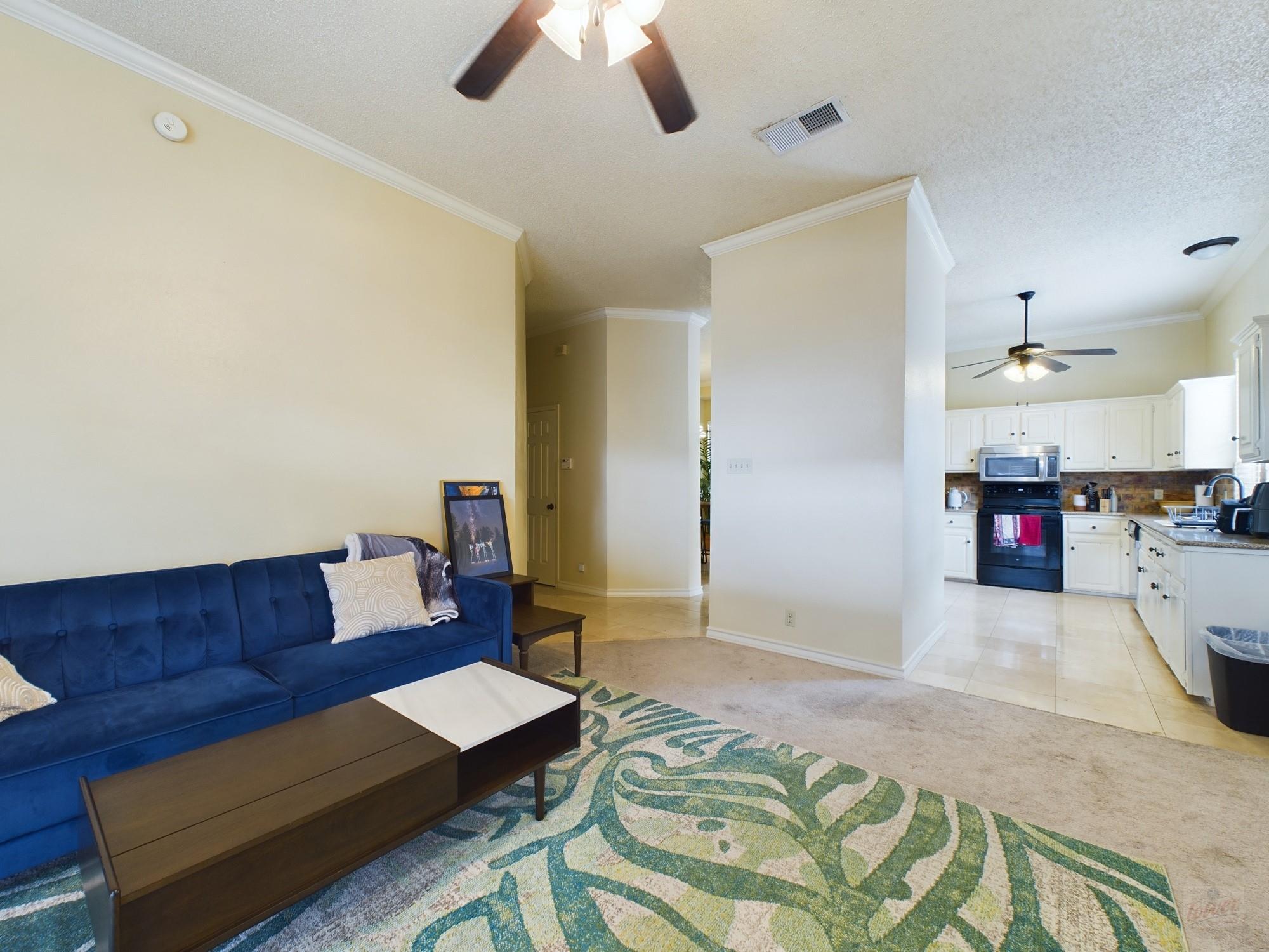 914 W 26th St # 303, Austin, TX 78705