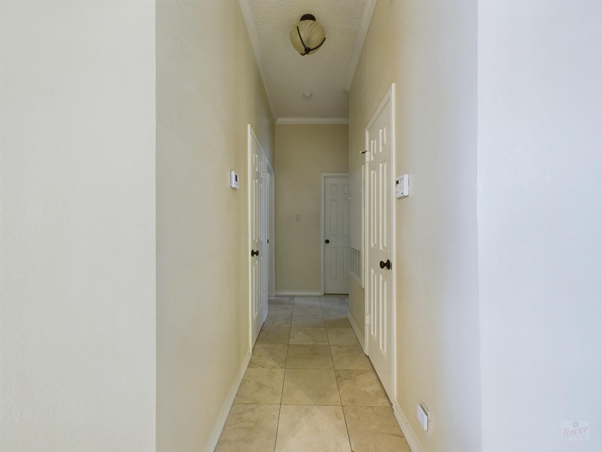 914 W 26th St # 303, Austin, TX 78705