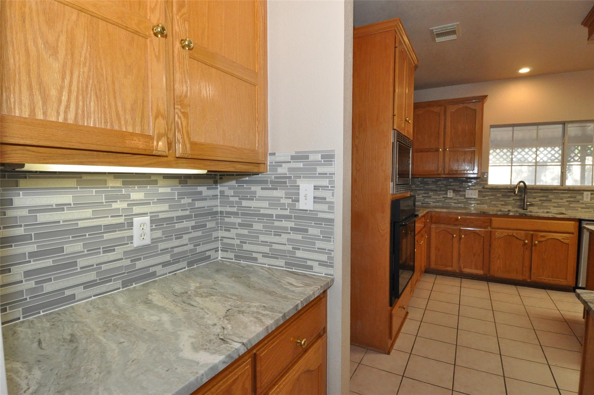 13304 Bosswood Dr, Austin, TX 78727