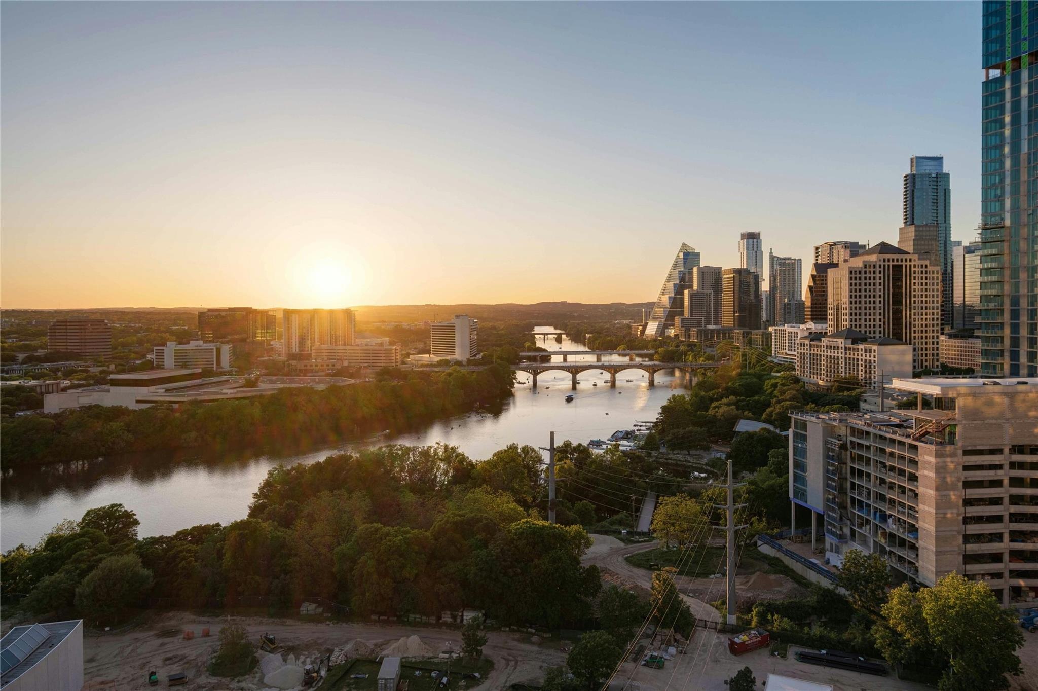 70 Rainey St # 1506, Austin, TX 78701