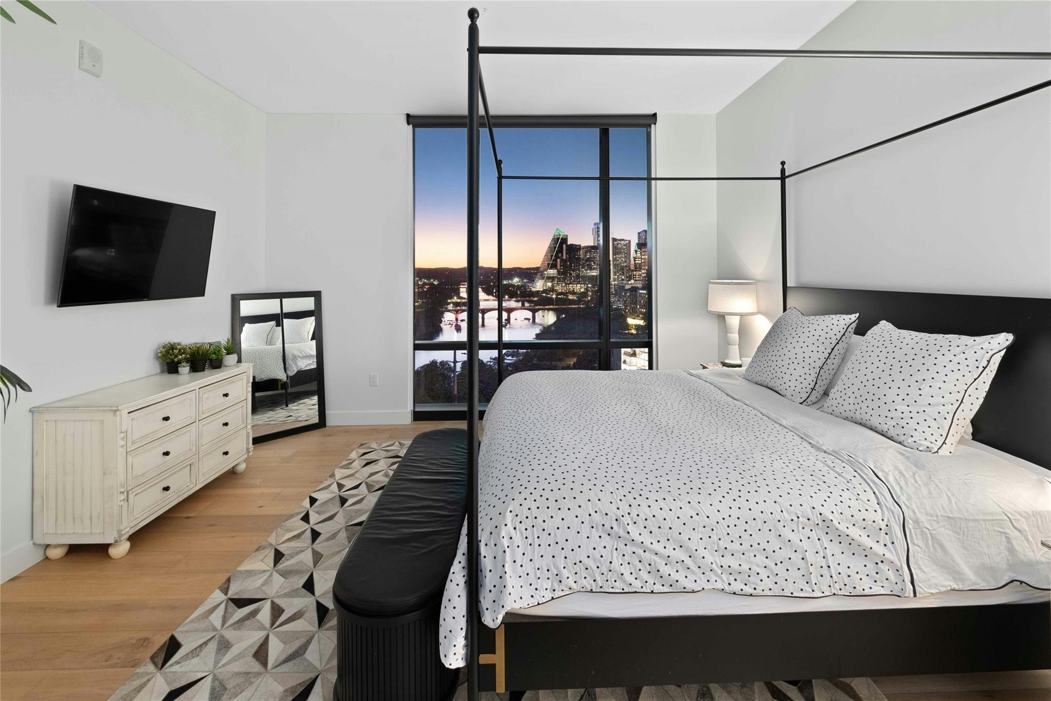 70 Rainey St # 1506, Austin, TX 78701