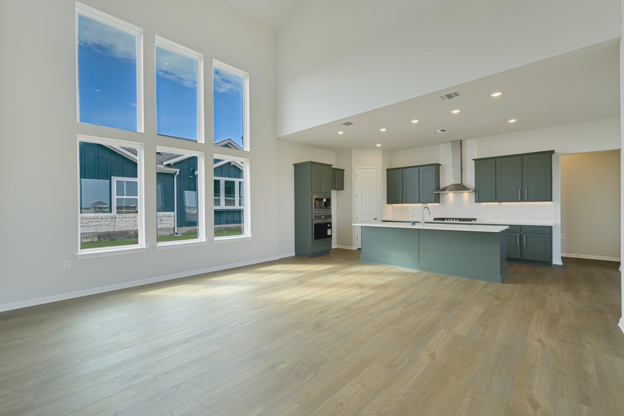 8511 Dongan Dr, Austin, TX 78744