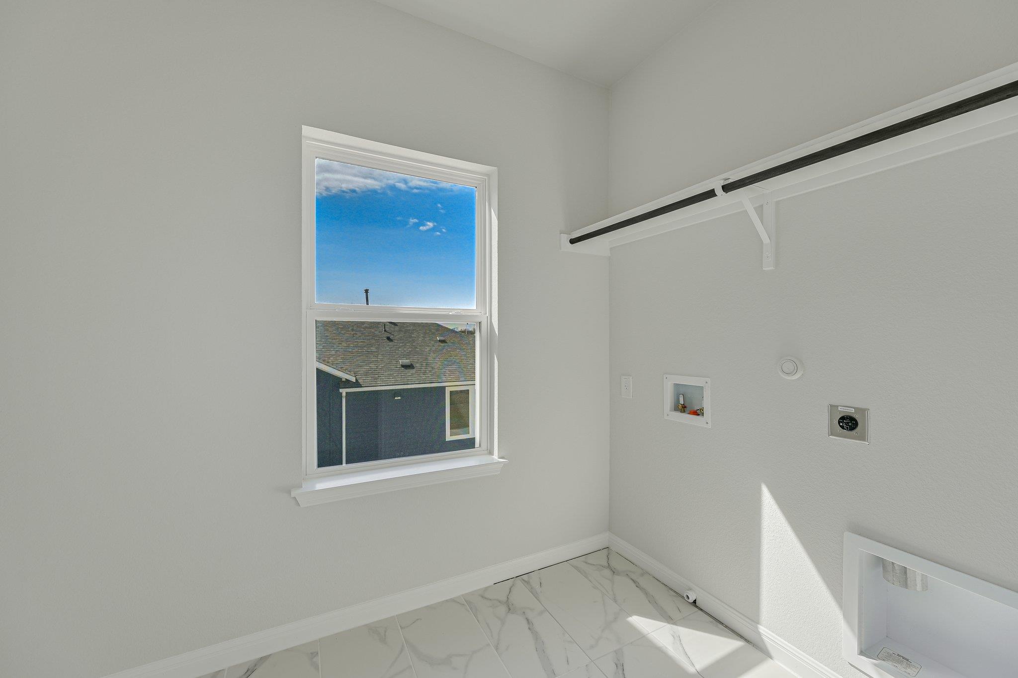 8511 Dongan Dr, Austin, TX 78744