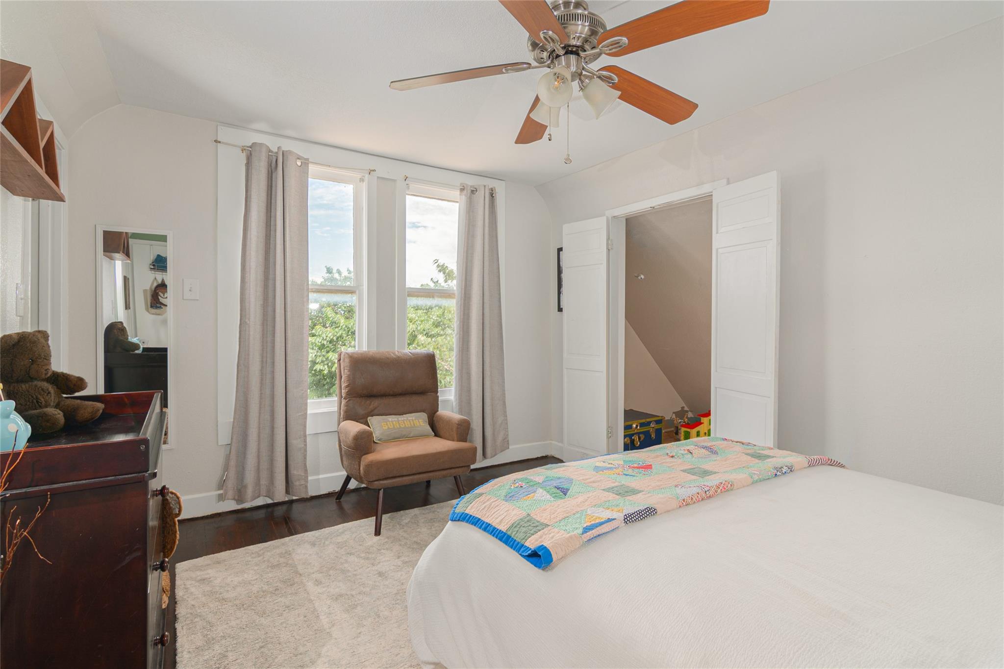 204 Prim Rose St, Blanco, TX 78606