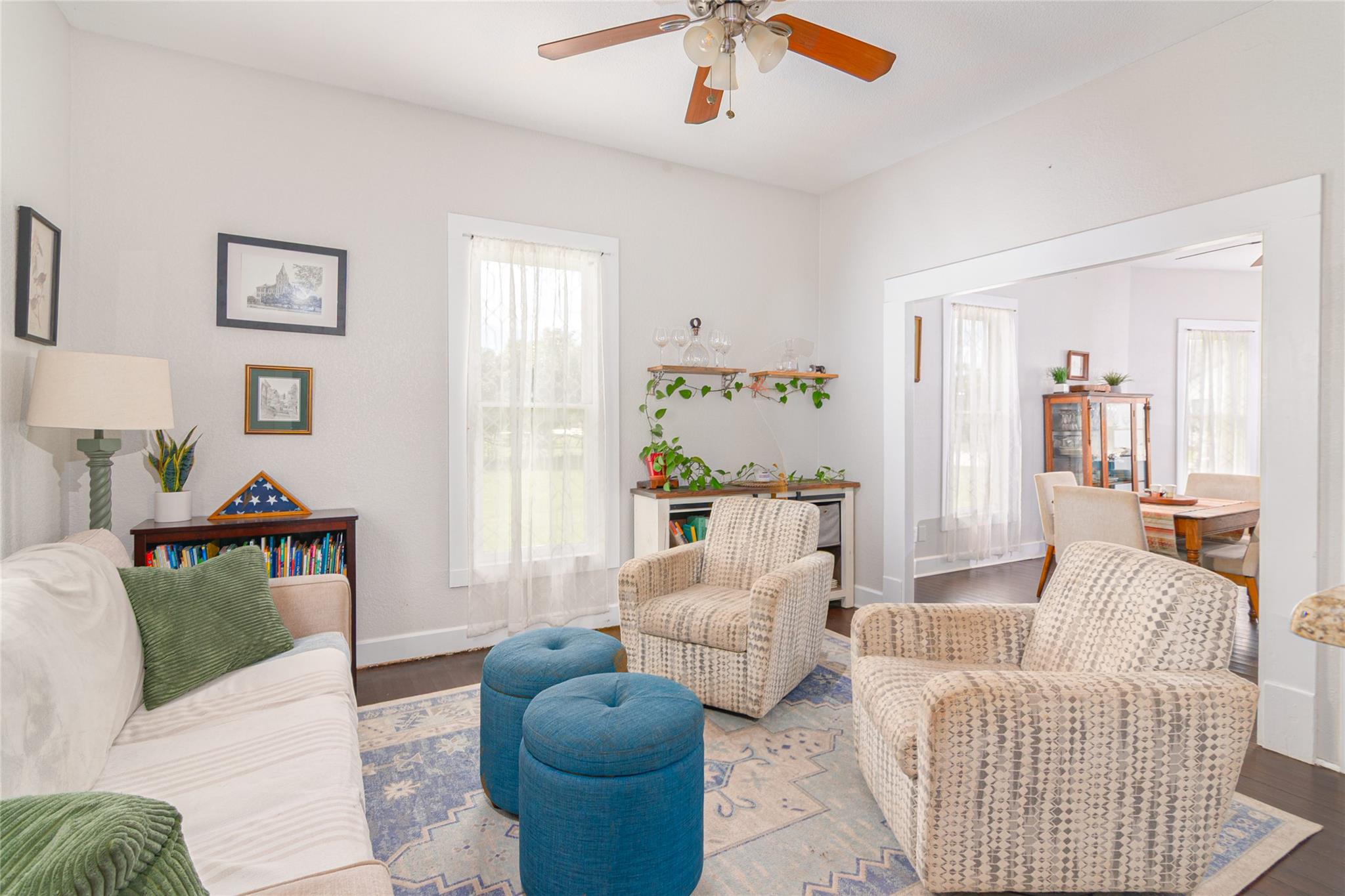 204 Prim Rose St, Blanco, TX 78606