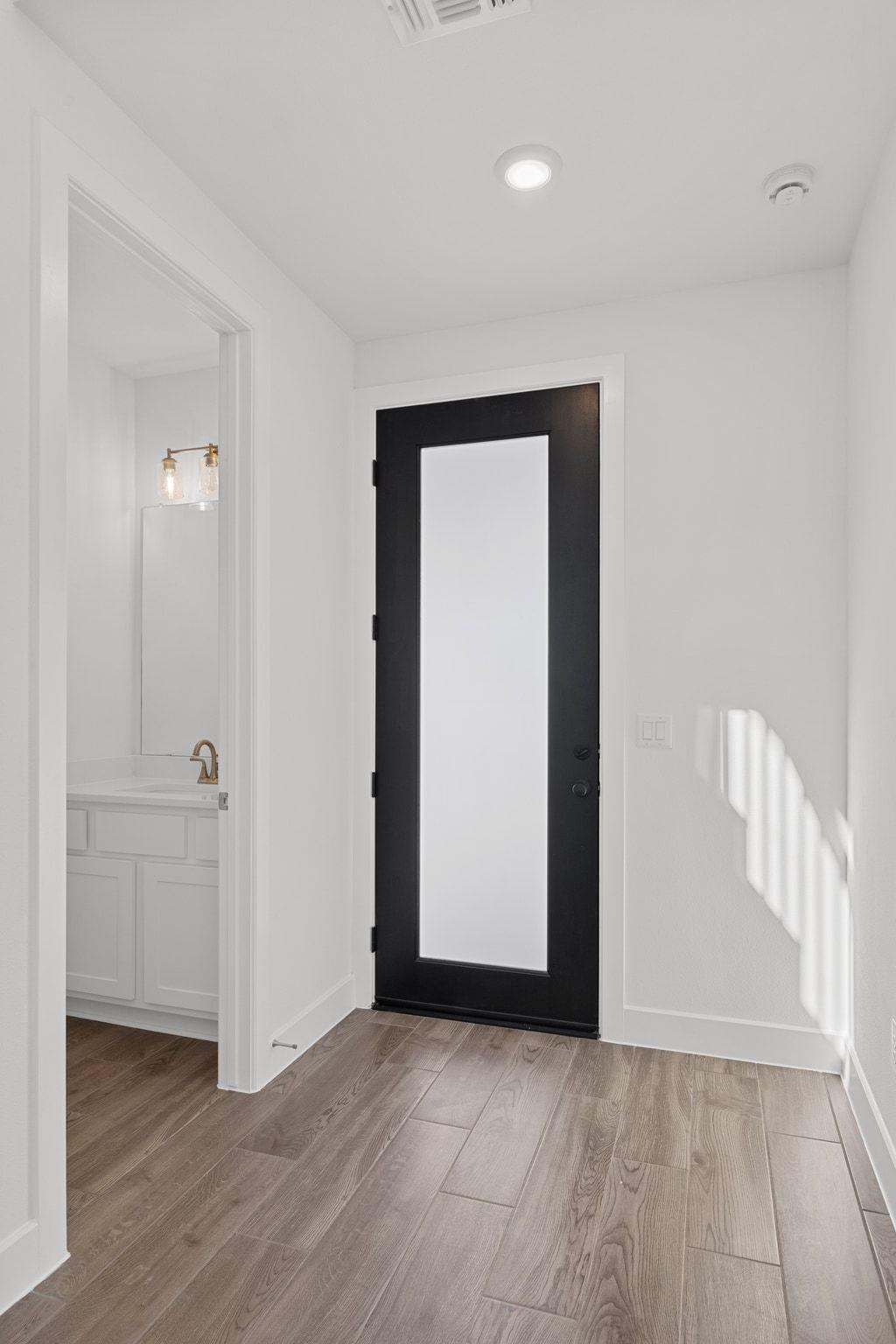 124 Emerald Grove Dr, Georgetown, TX 78633