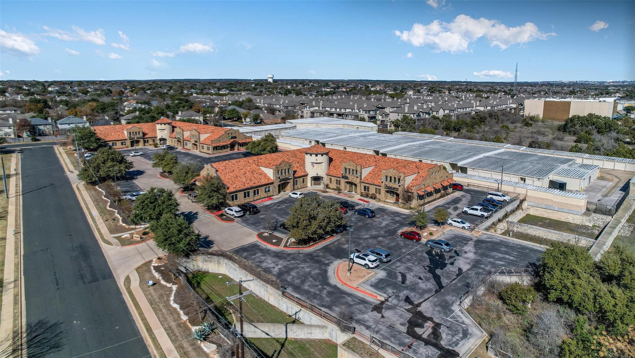 7700 Cat Hollow Dr # 202, Round Rock, TX 78681