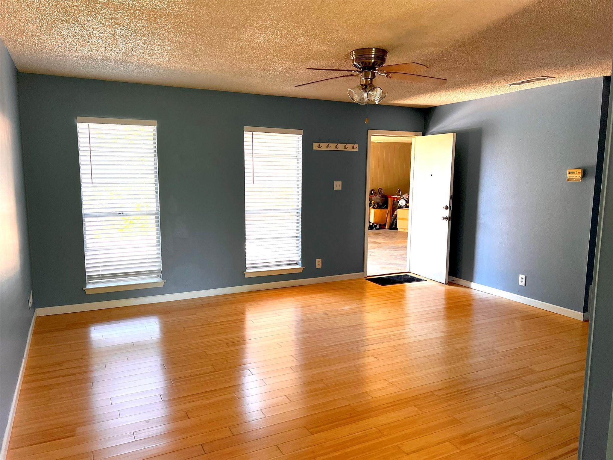 3503 Southridge Dr # B, Austin, TX 78704