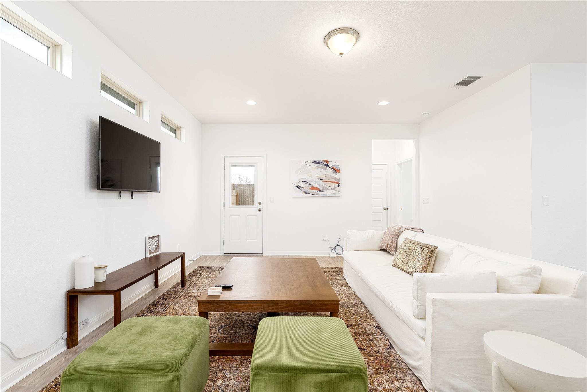 12310 Zenyatta Dr, Buda, TX 78610