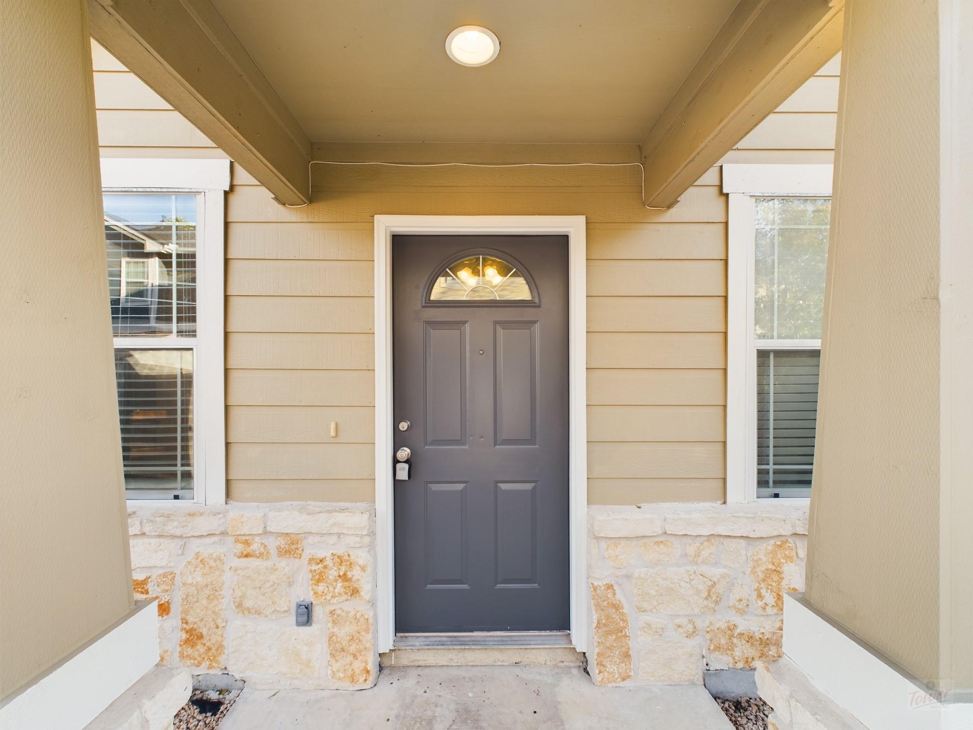 401 Nelray Blvd # B, Austin, TX 78751