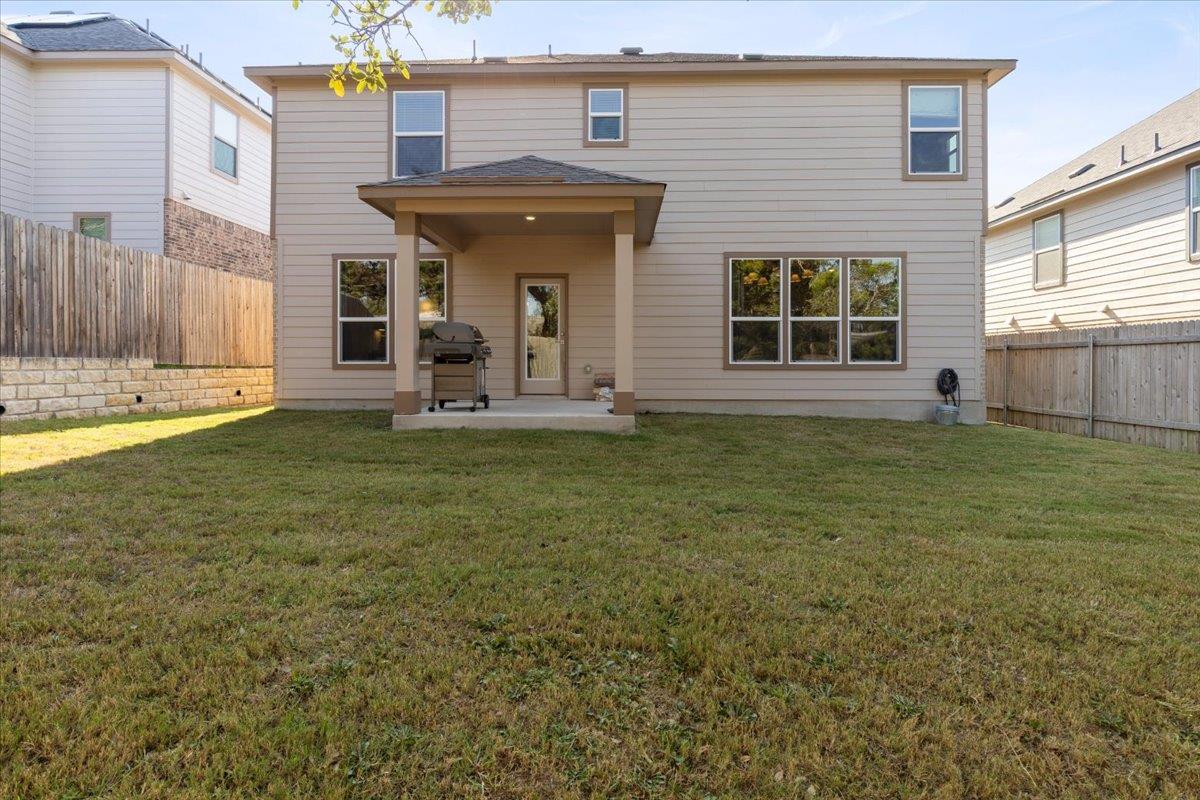 7010 Harvest Trail Dr, Austin, TX 78736
