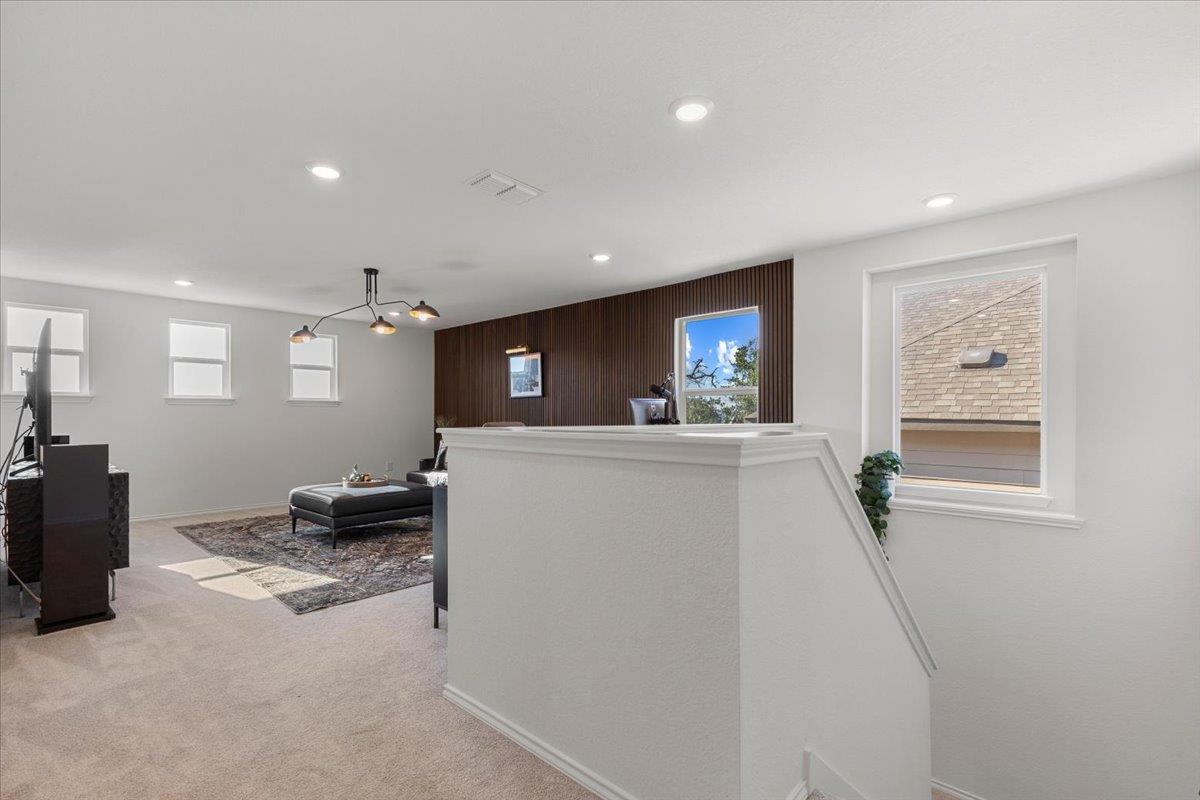 7010 Harvest Trail Dr, Austin, TX 78736