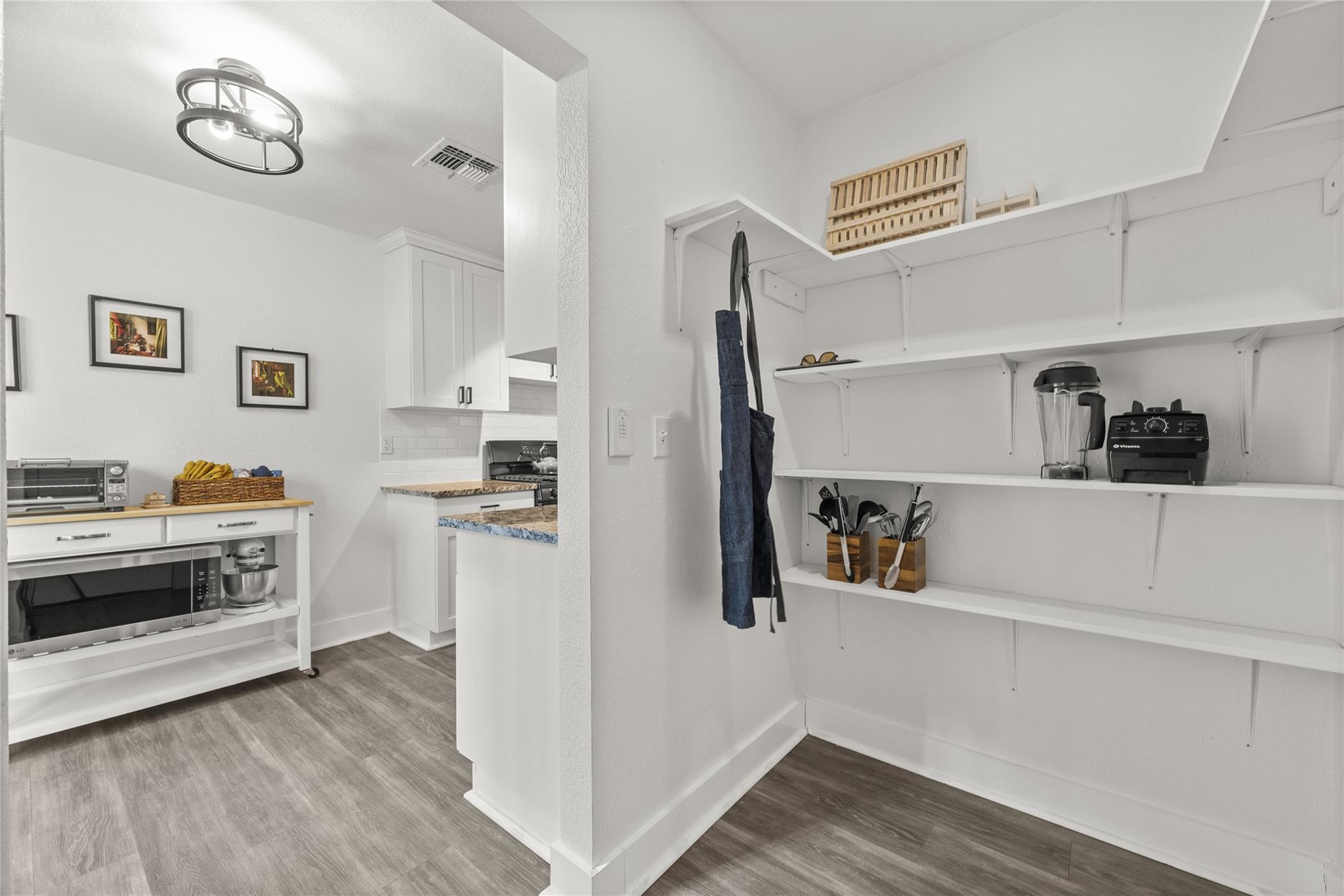 12003 Thompkins Dr, Austin, TX 78753