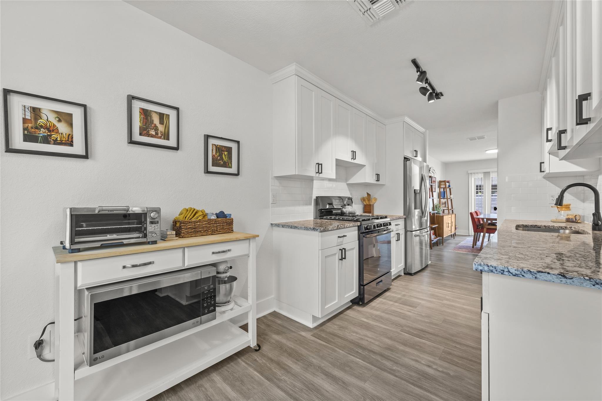 12003 Thompkins Dr, Austin, TX 78753