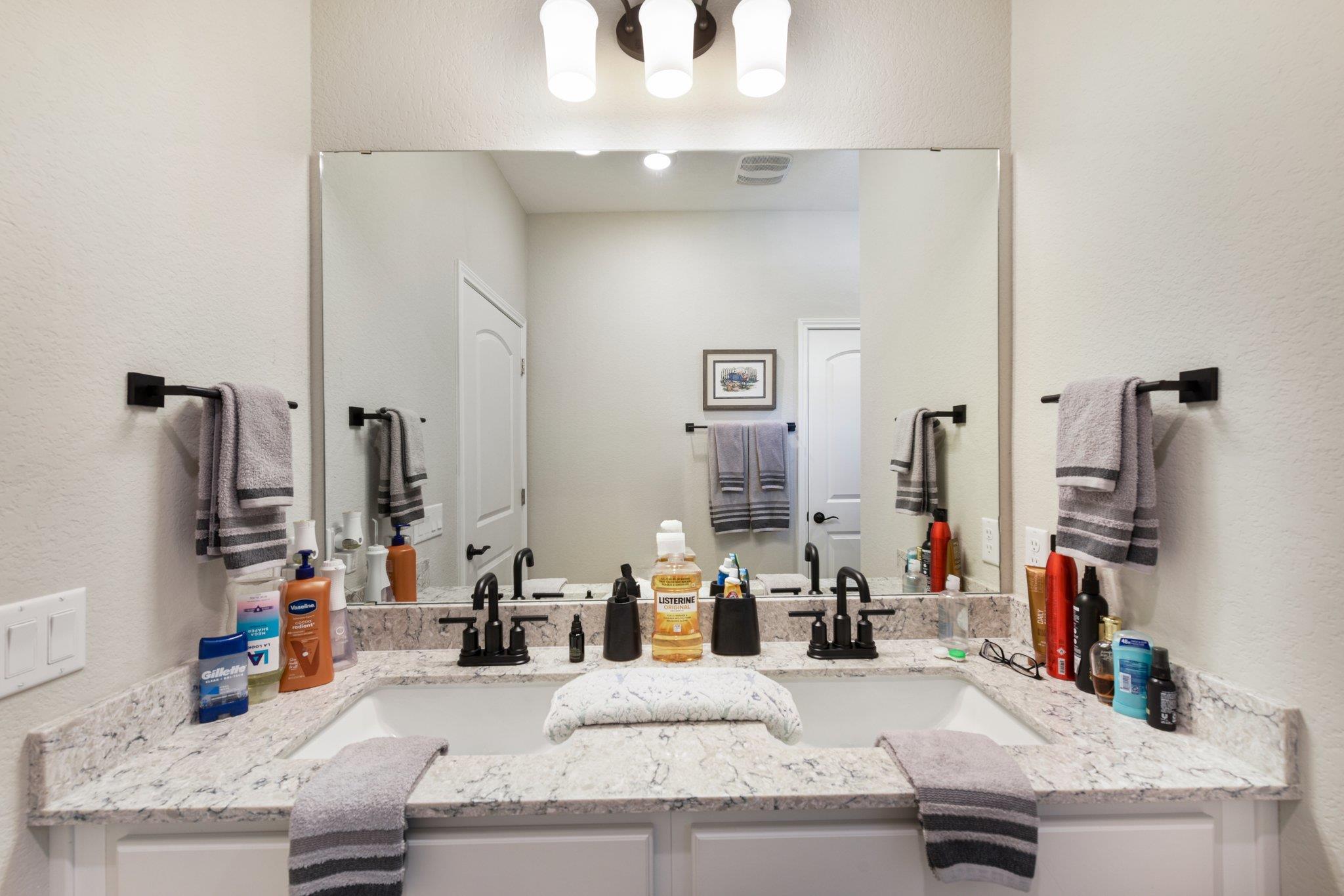 106 Kitty Hawk Rd, Georgetown, TX 78633