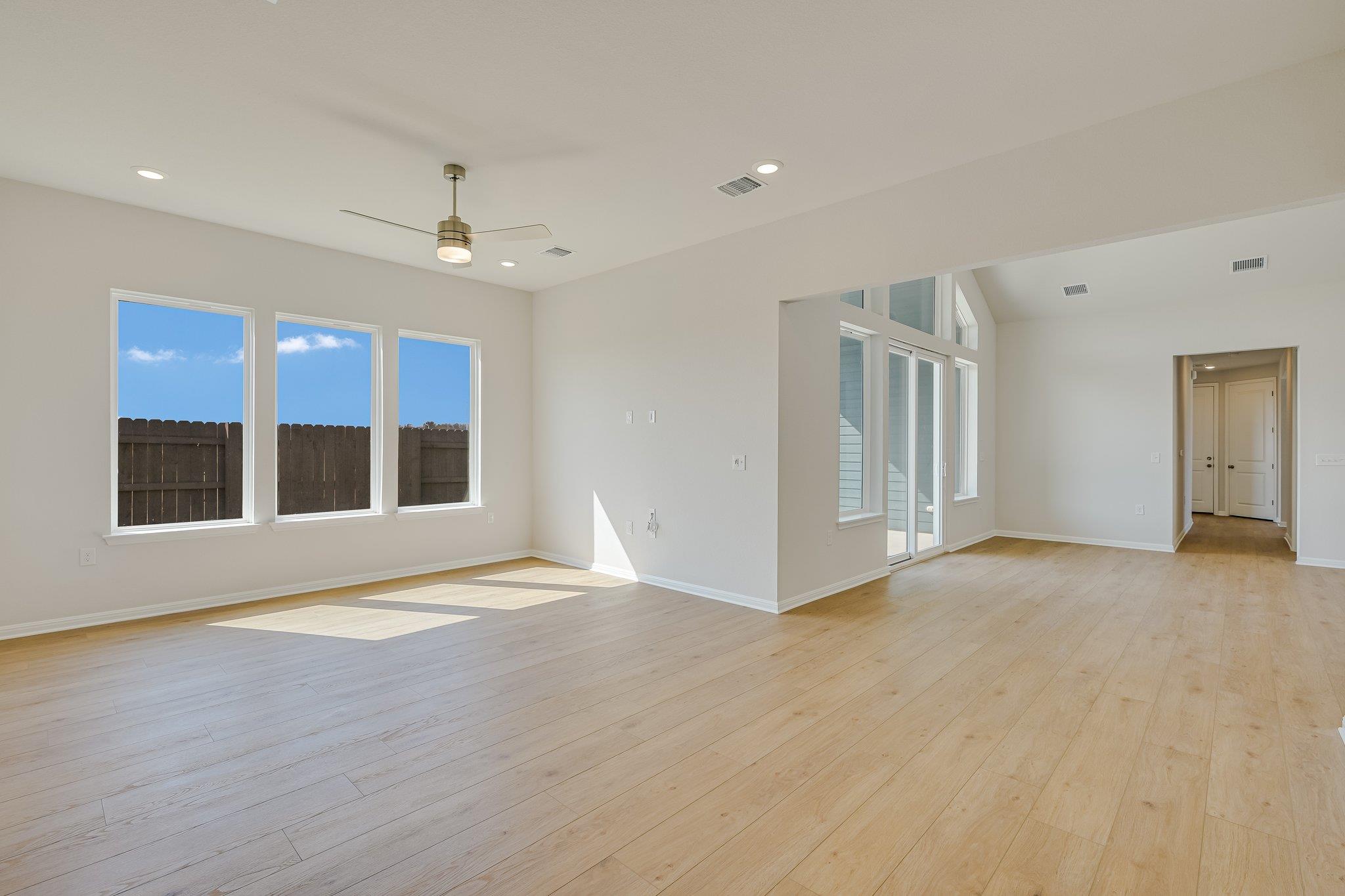 8513 Dongan Dr, Austin, TX 78744